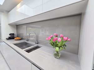 Photo 23- click for photo gallery